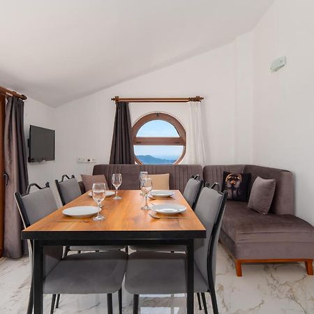 Golden Rose Suit Hotel Kaş Ngoại thất bức ảnh