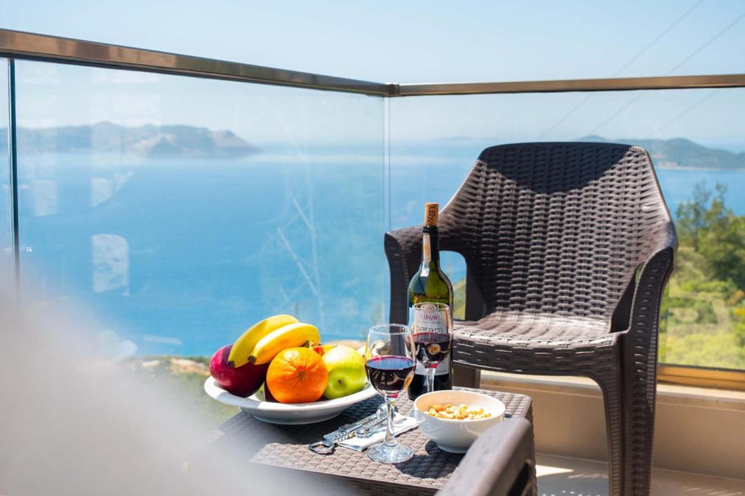 Golden Rose Suit Hotel Kaş Ngoại thất bức ảnh
