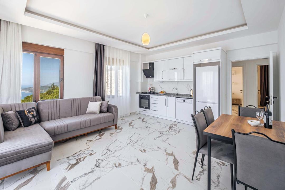 Golden Rose Suit Hotel Kaş Ngoại thất bức ảnh